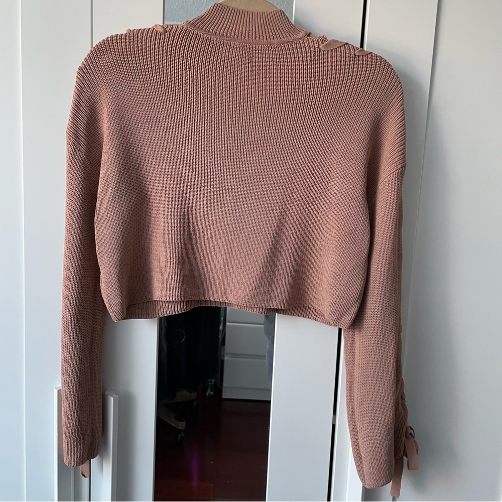 Wilfred by Aritzia Salome Ribbon Sleeve Crop Sweater Sz. S - Picture 5 of 9